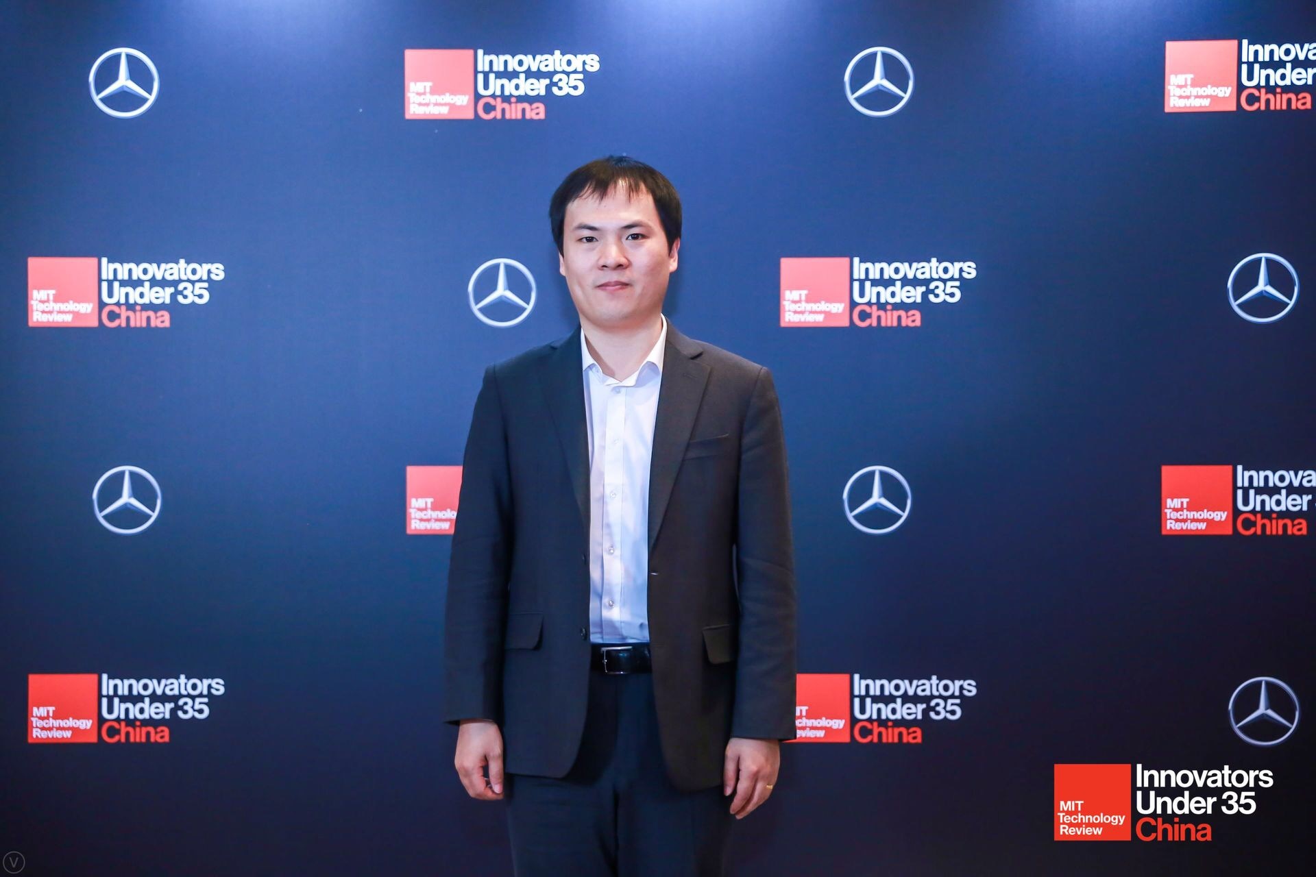 20190122信息学院杨玉超研究员入选2018年《麻省理工科技评论》35岁以下科技创新35人中国区榜单01.jpg 赌博app